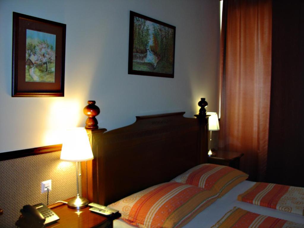 Hotel Hormeda Prague Bilik gambar